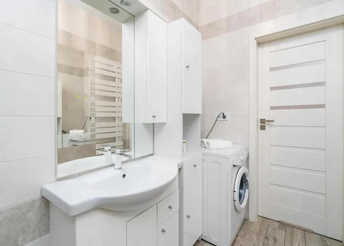 Modern One Bedroom In By Renters Lejlighed