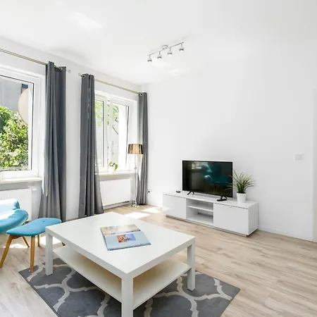 Daire Modern One Bedroom In By Renters Poznan